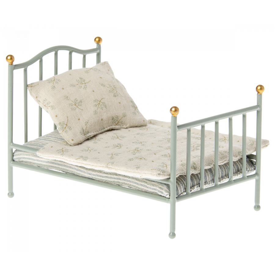 Cama Vintage para ratoncito - Mint
