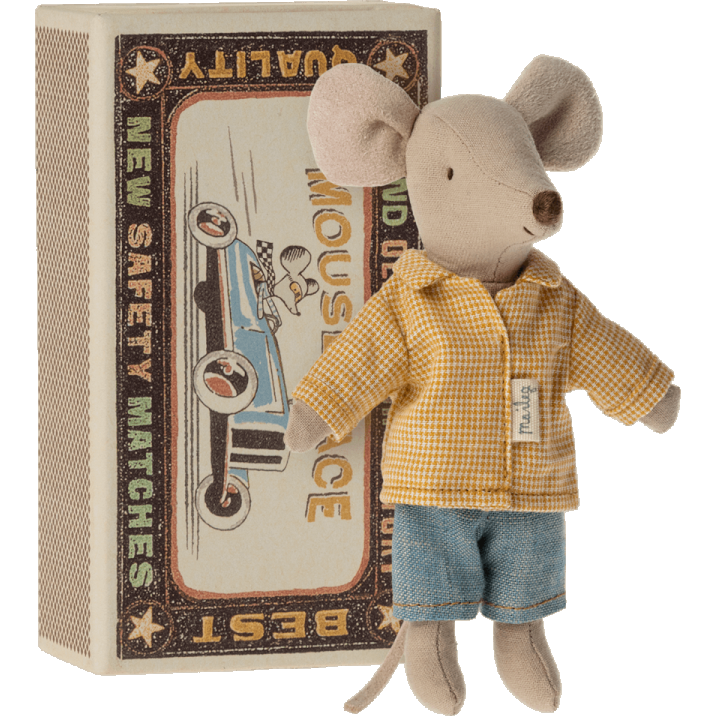 Ratoncito - Big Brother in a matchbox