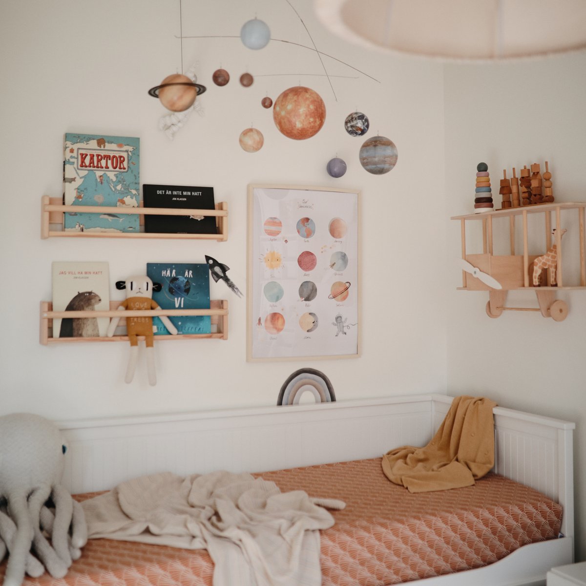 Poster - Space Medium