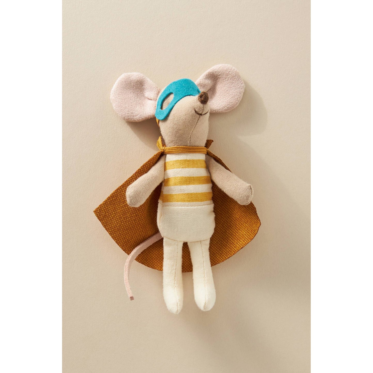 Ratoncito - Super Hero mouse Little brother in a matchbox