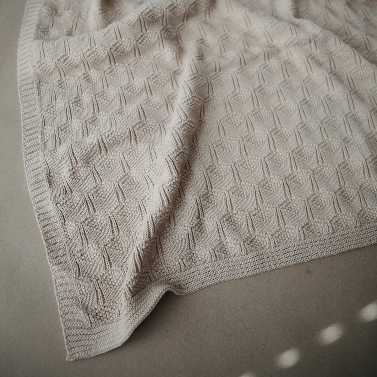 Manta Tejida - Honeycomb Beige