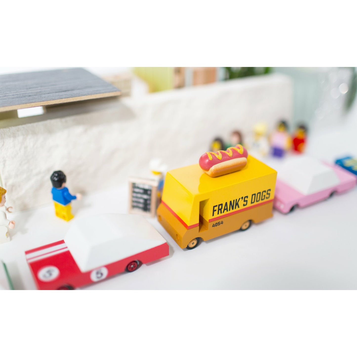 Auto De Madera - Hot dog Van