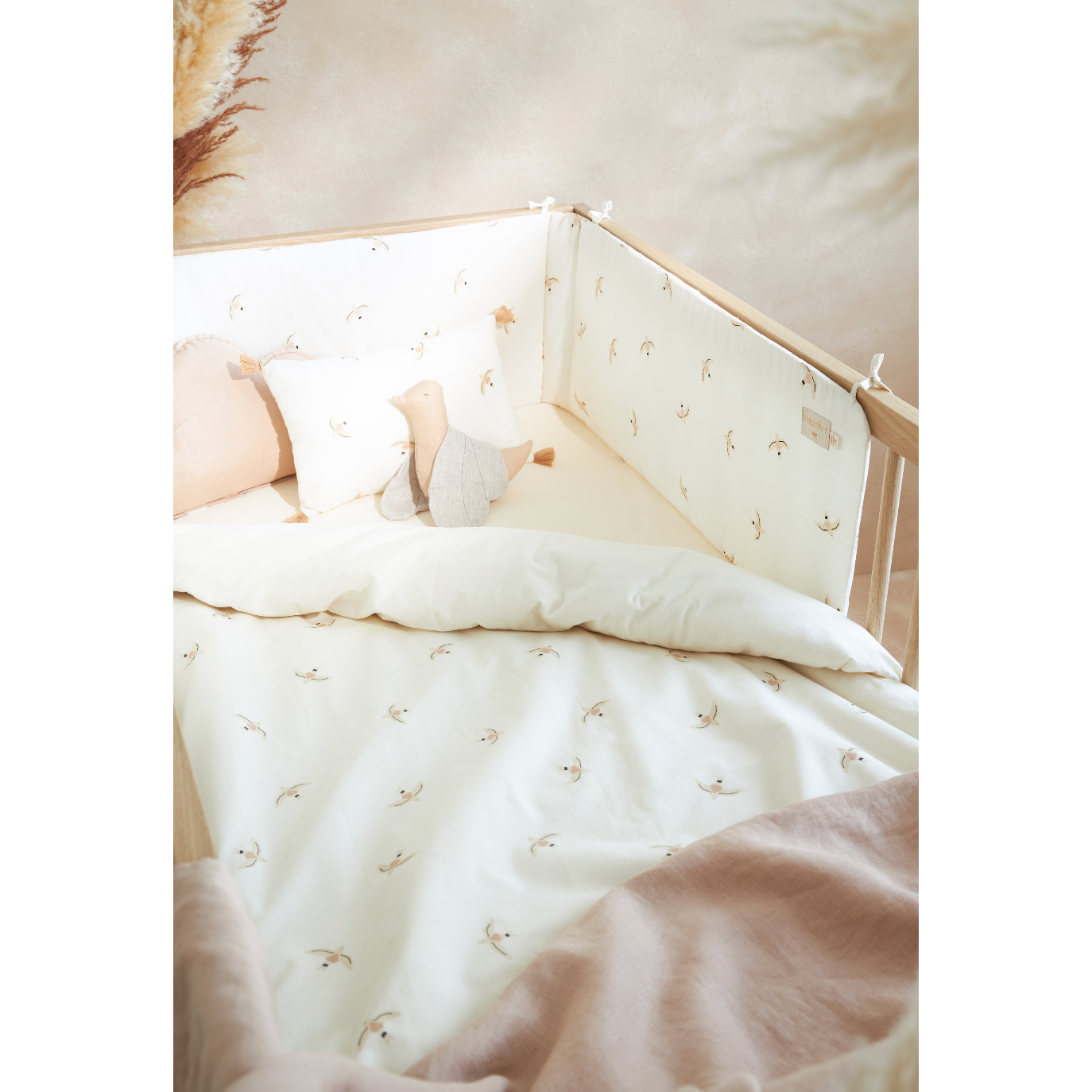 Protector de cuna Nest -  Nude Haiku Birds Natural