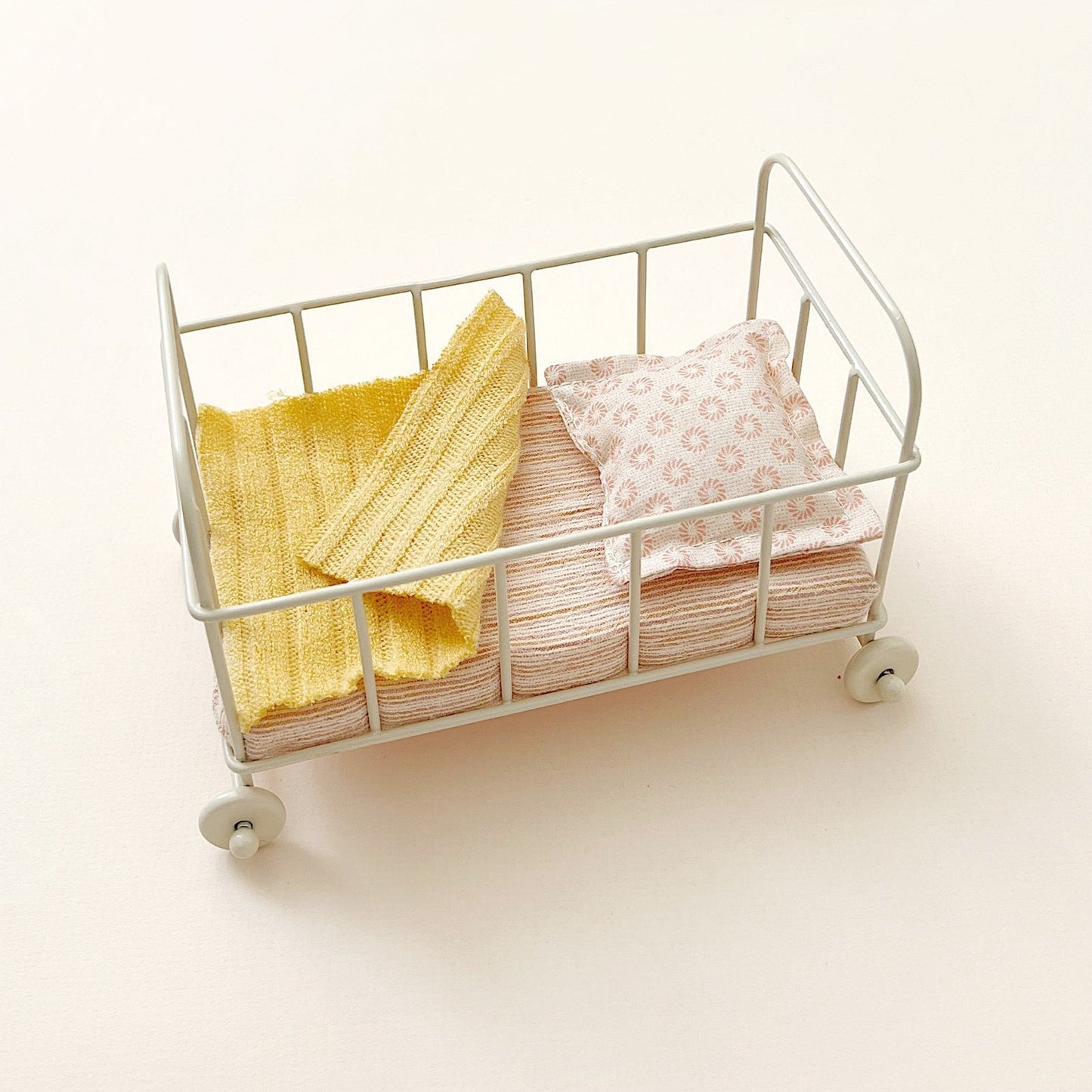 Cuna metálica para ratoncito micro - Rose