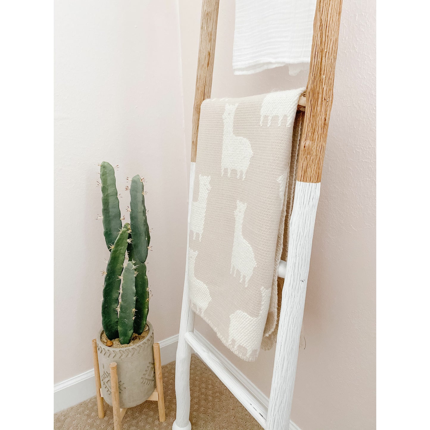 Escalera Big Fish - White