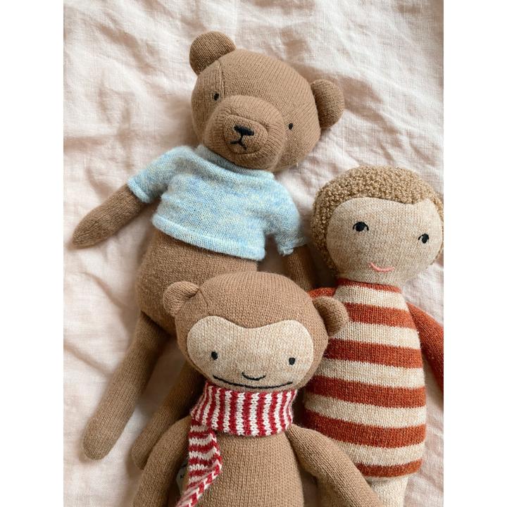 Muñeco tejido - Theodor the Teddy