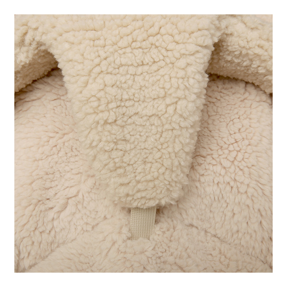 PRE-ORDER Mecedora Levo - Fur Milk