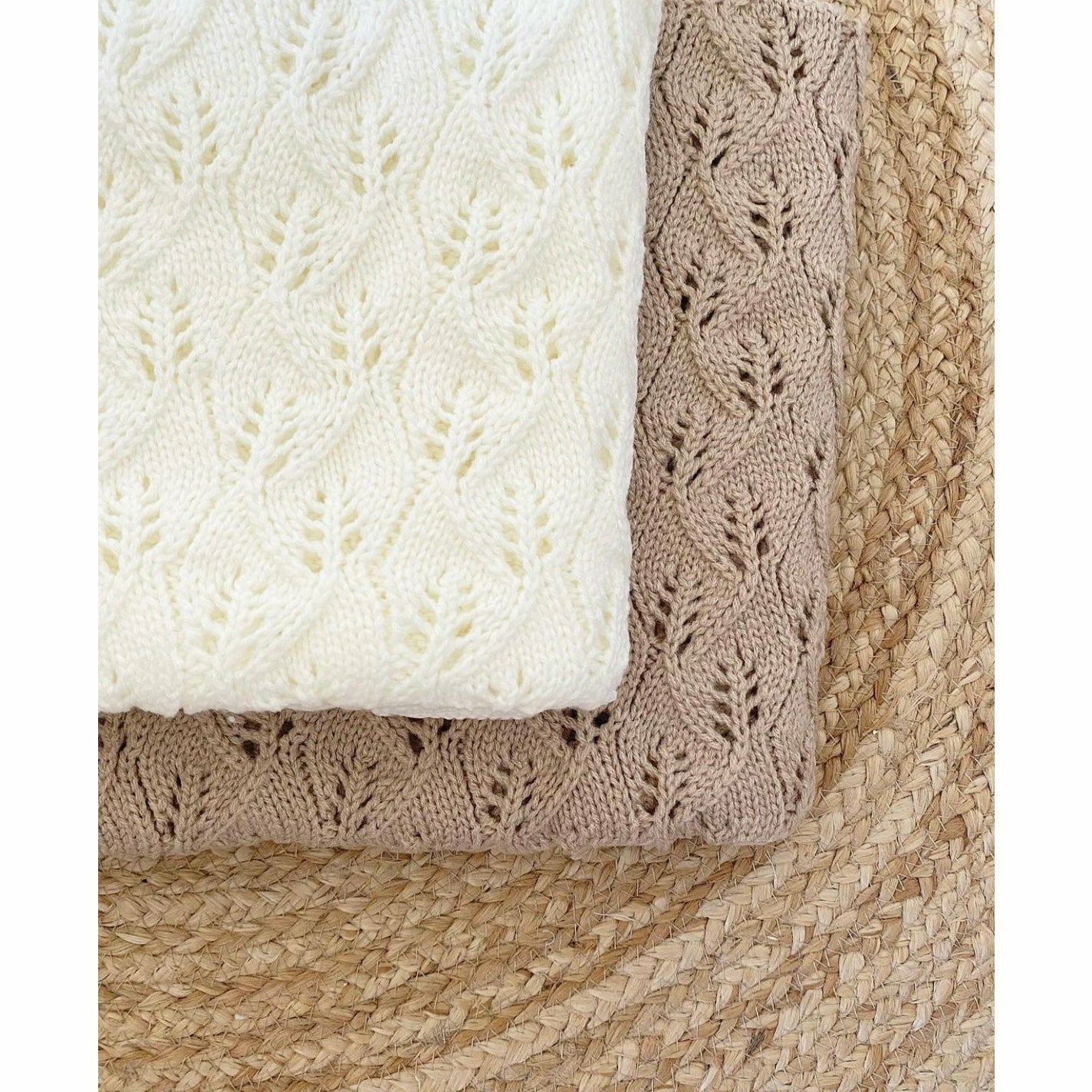 Manta Tejida Hojas - Winter white